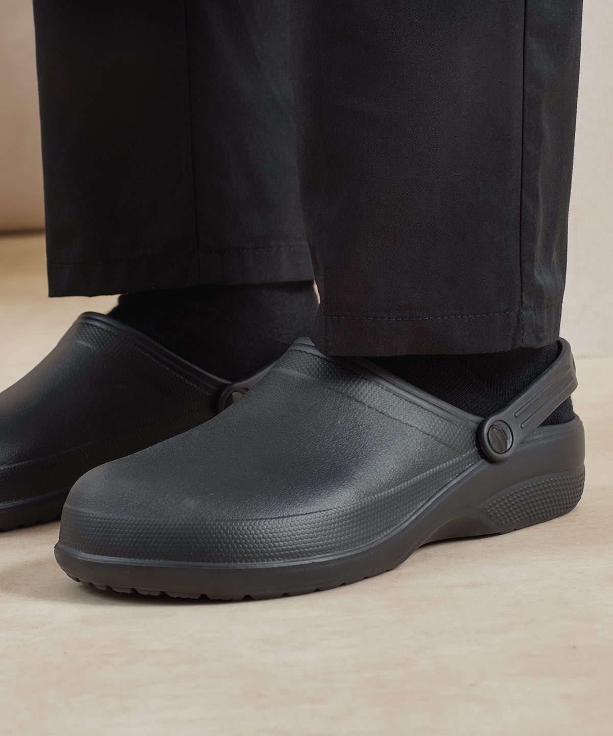 Chef’s non-slip 'Anchor’ clogs
